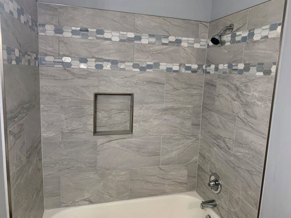 Luxury Master Bathroom Suite - Image 3